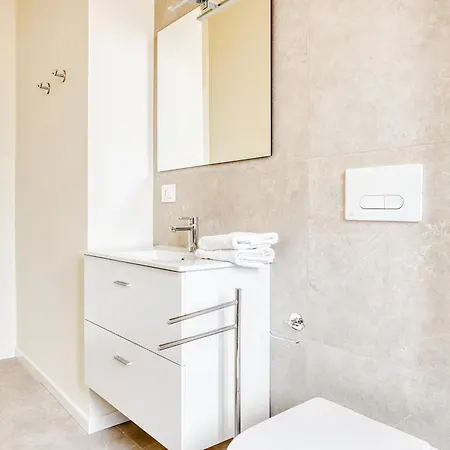 Hostmate - - Doria - Stazione * Milão